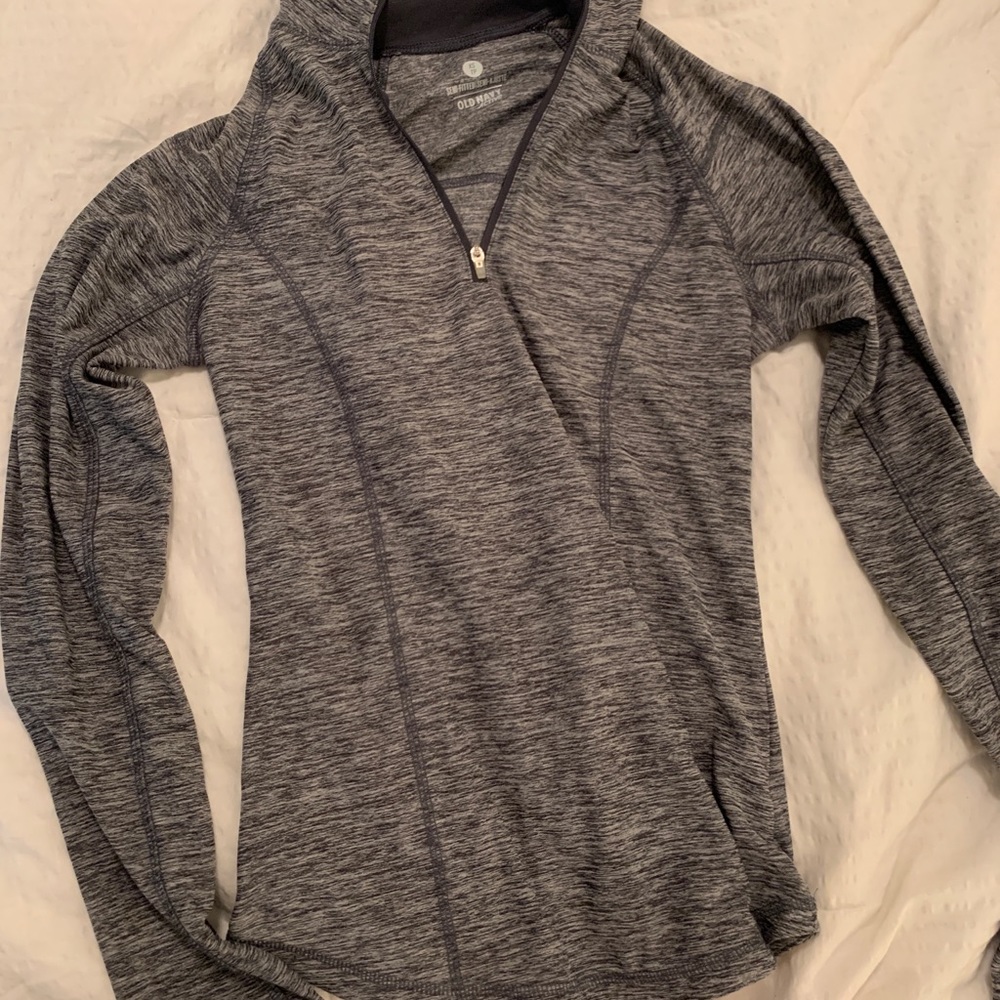 Activewear top